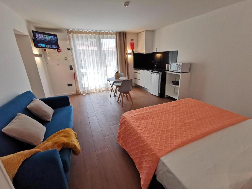 Chale Esmeralda - Charming Studios In Calheta Beach Exterior foto